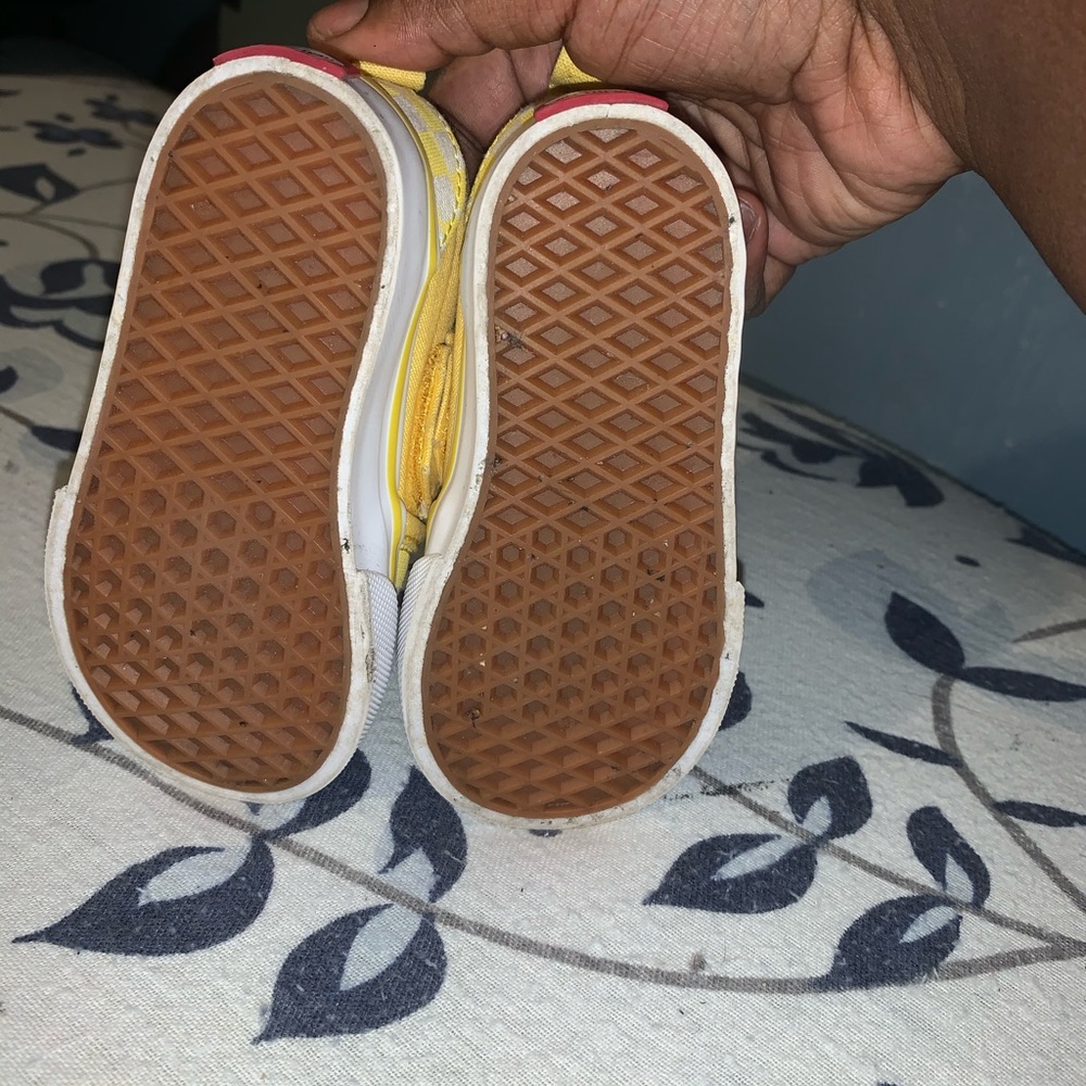 Vans - Picture 5 of 5